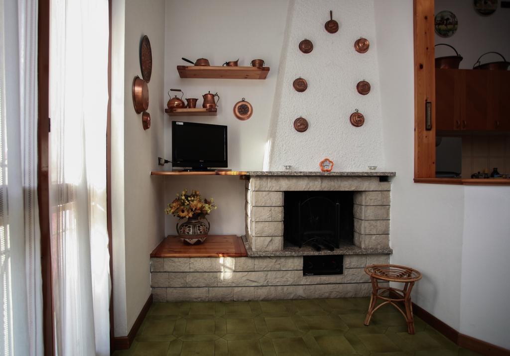 Bed and Breakfast Luna Bianca Роццано Экстерьер фото