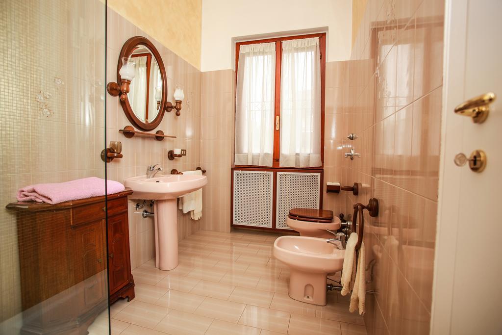 Bed and Breakfast Luna Bianca Роццано Экстерьер фото